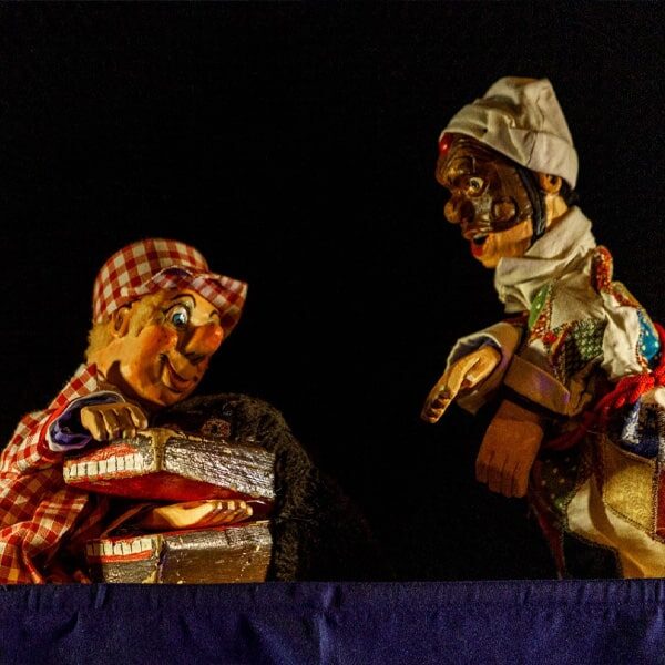 Burattini all’improvviso